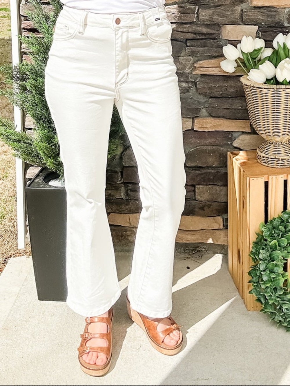 Judy Blue Off White High-Rise Flare Jeans
